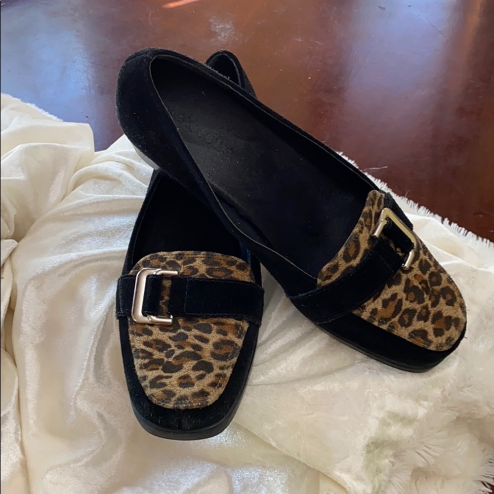 Nice Black Aerosoles with Leopard Print Wedges